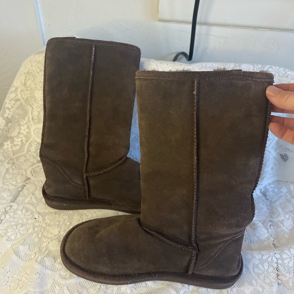 ❄️Winter Boot Sale!!  Bearpaw brand new.